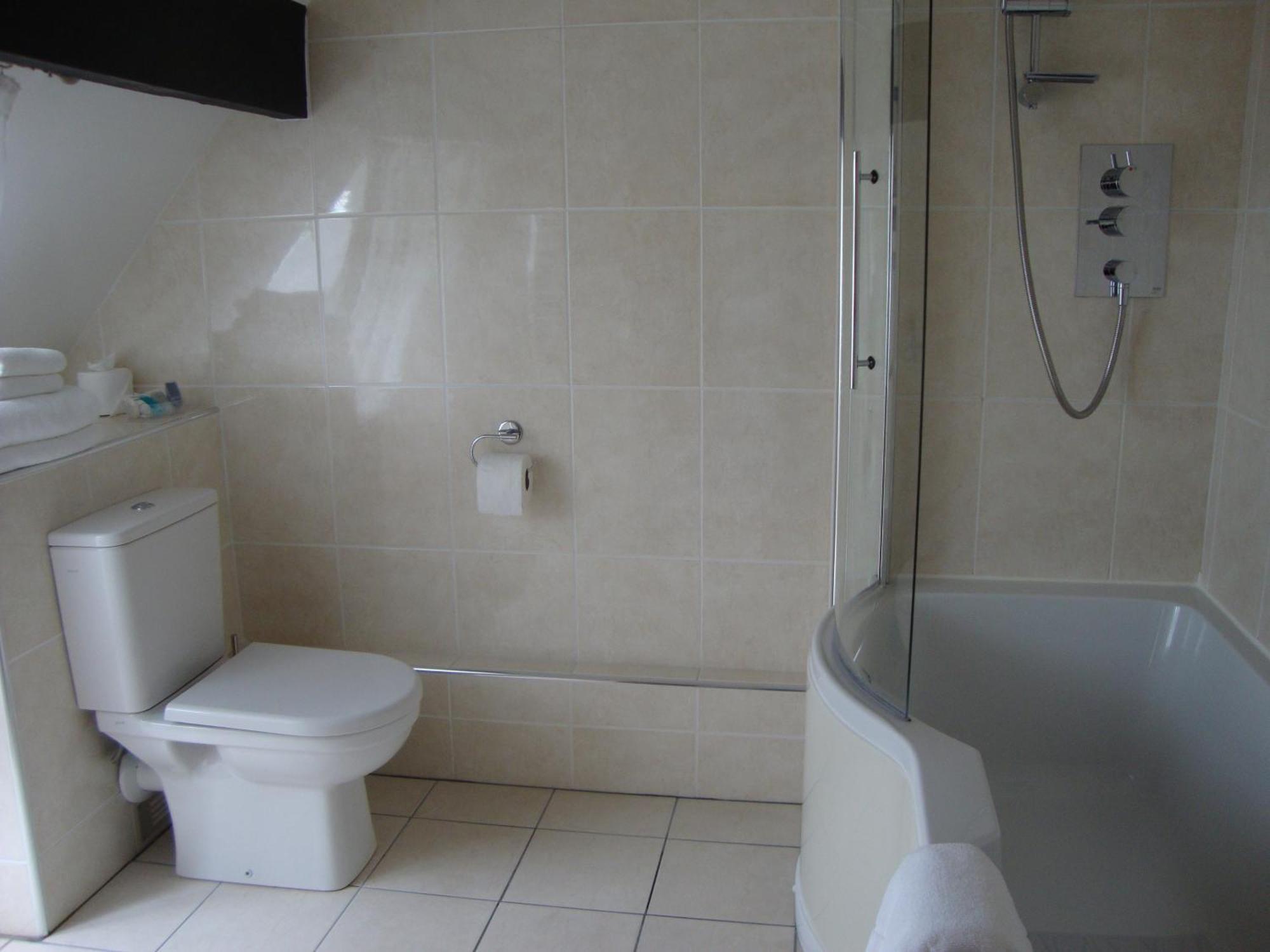 Twin Room Ground Floor