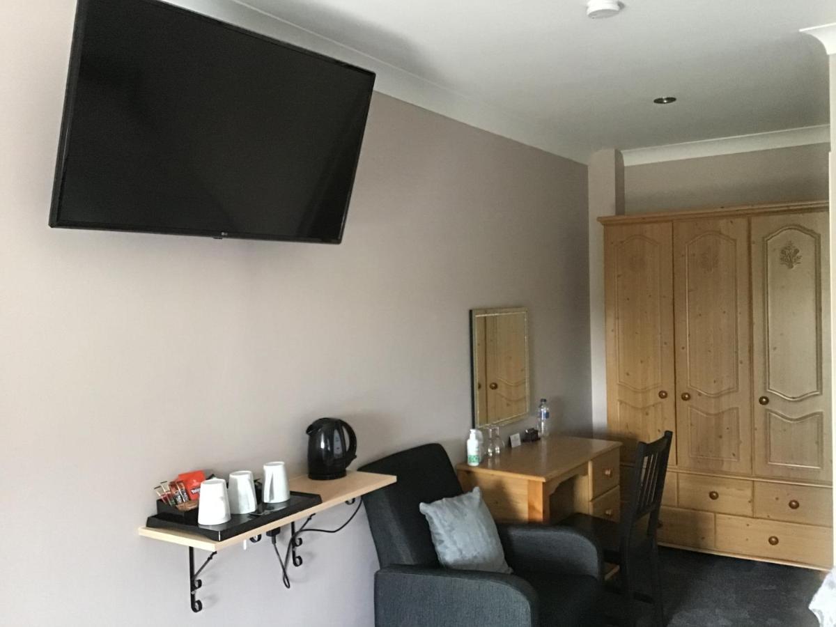 Superior Family Room