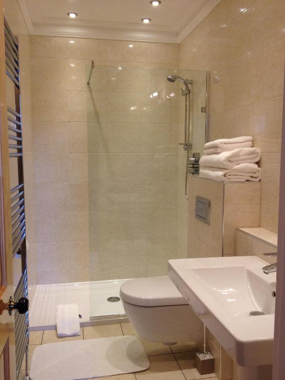 Twin Room Ground Floor