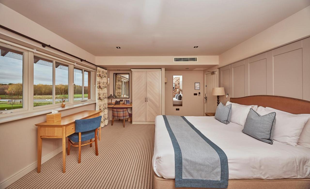 Superior King Room