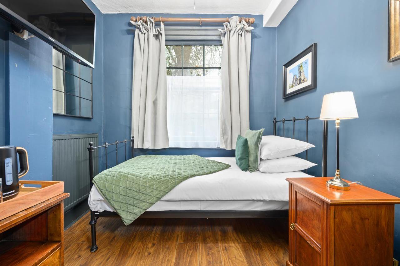 Standard Single Room,1329062018:JPEG