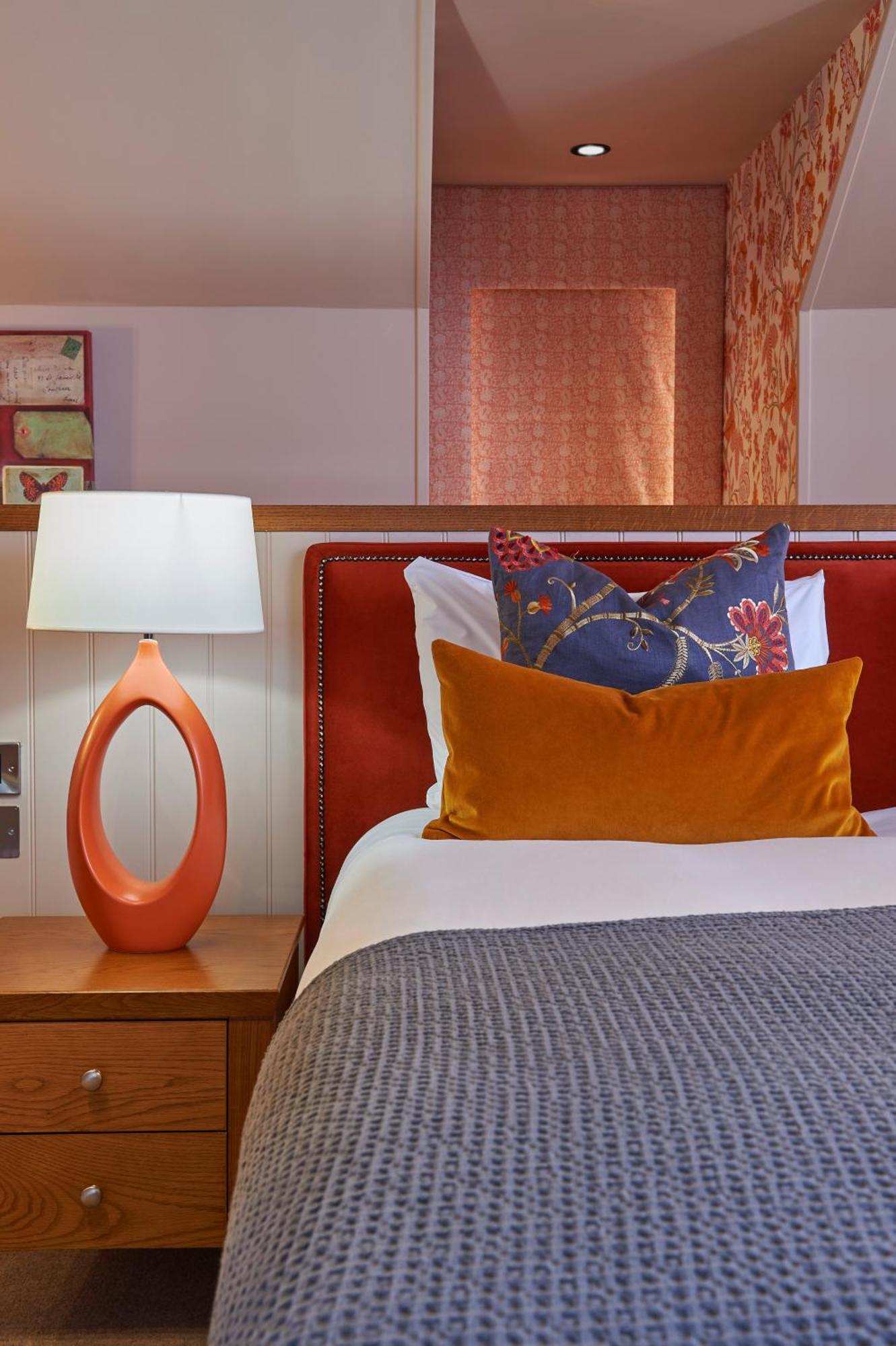 Signature Suite