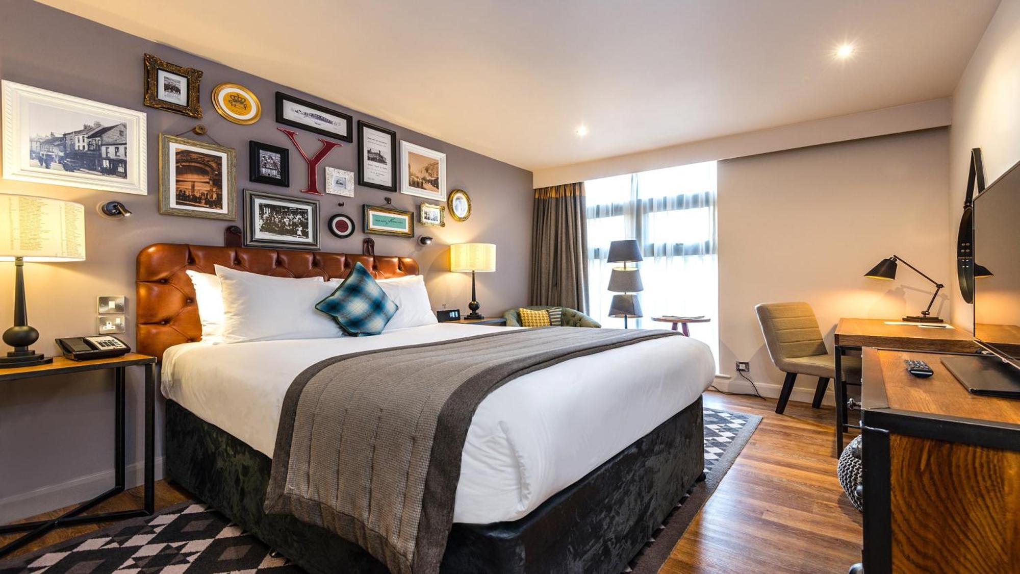 Standard King Room