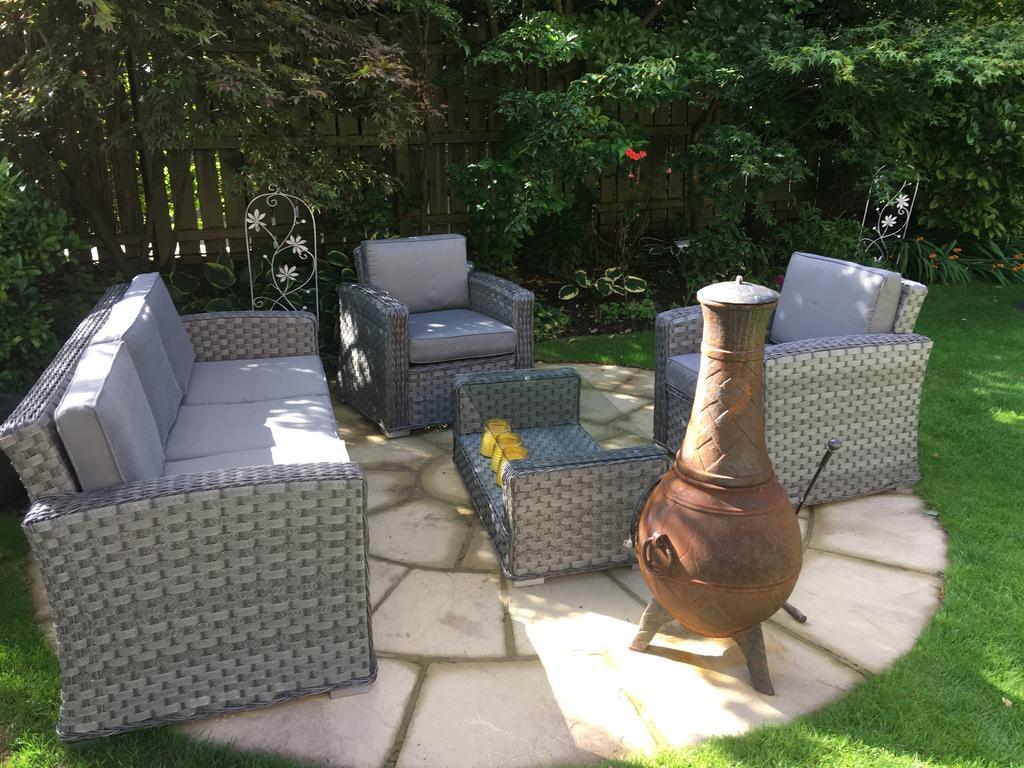 King Room Garden View