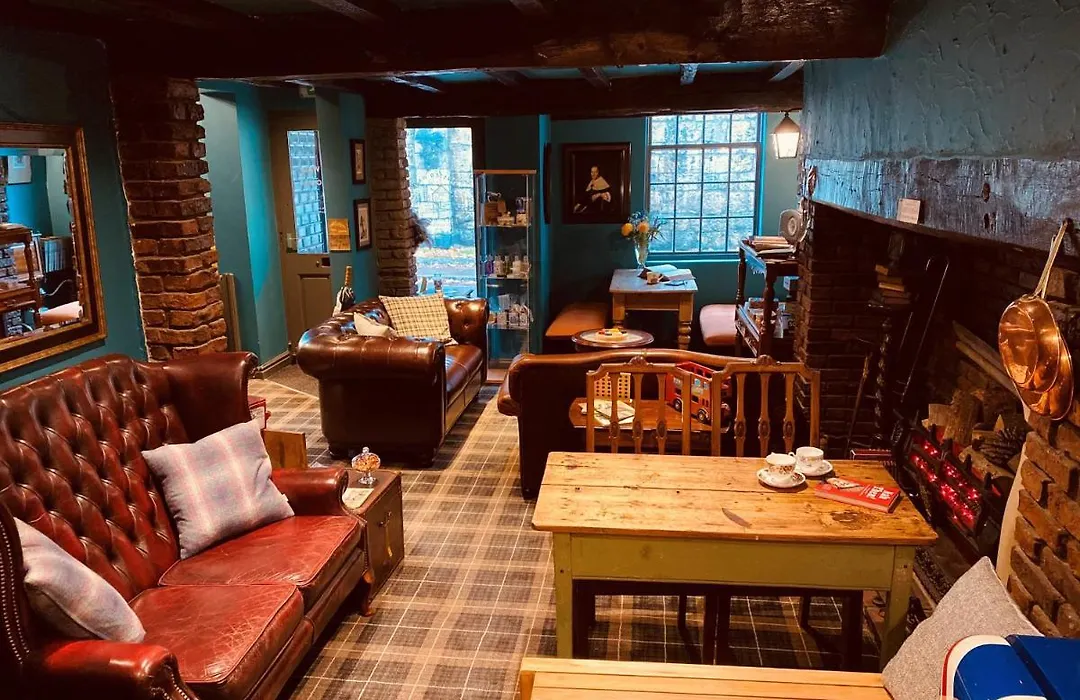 Minster Walk Guesthouse-1