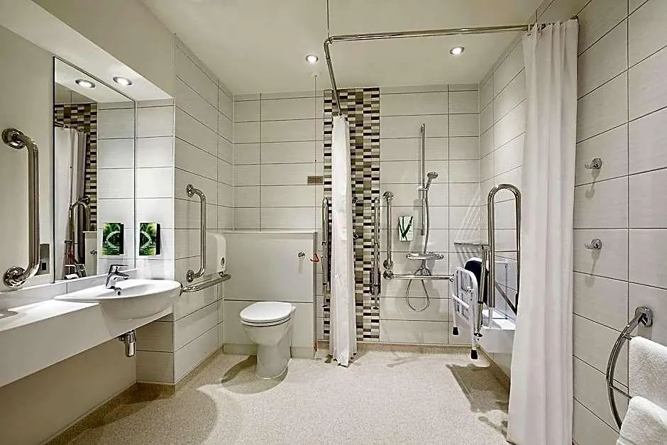 Premier Inn York North West-1