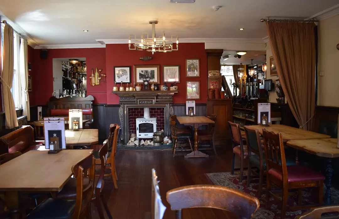 The Rose & Crown York-1
