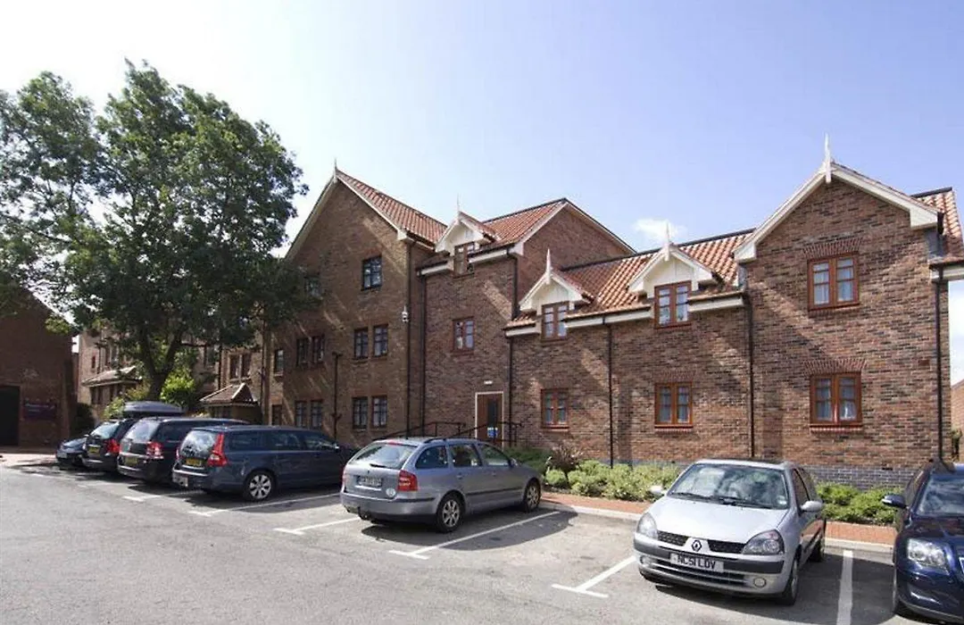 Premier Inn York City - Blossom St North-1