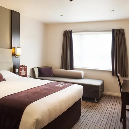 Premier Inn York North-2