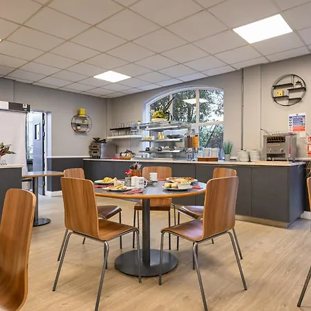 Stableside Hostel At York Racecourse-2