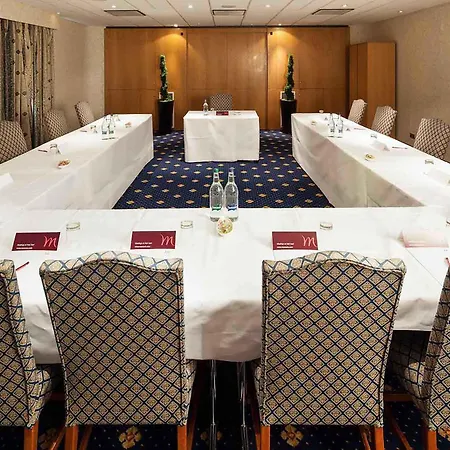 Mercure York Fairfield Manor Hotel-2