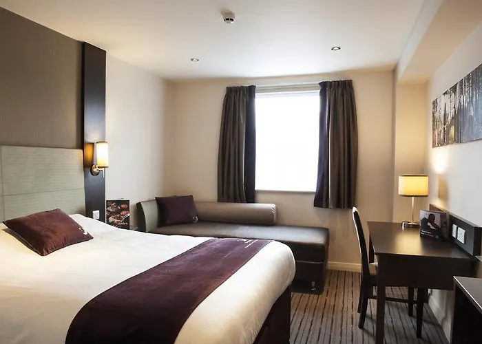Premier Inn York - Blossom St South