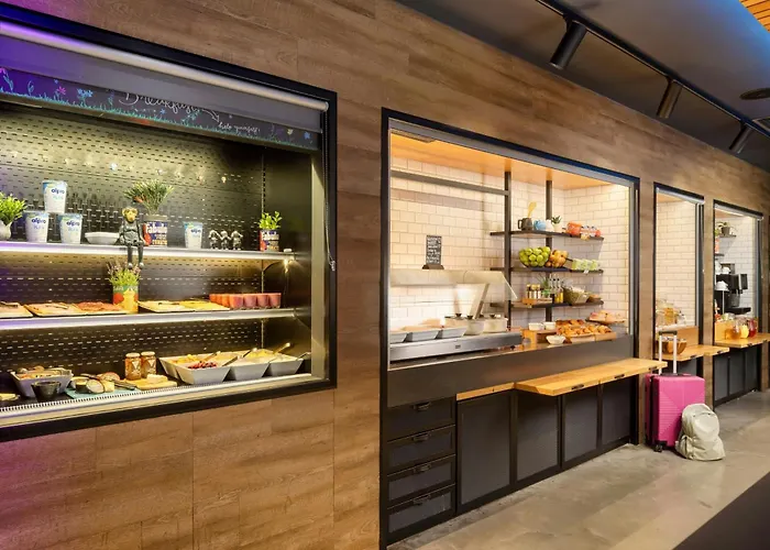 Moxy York Hotel