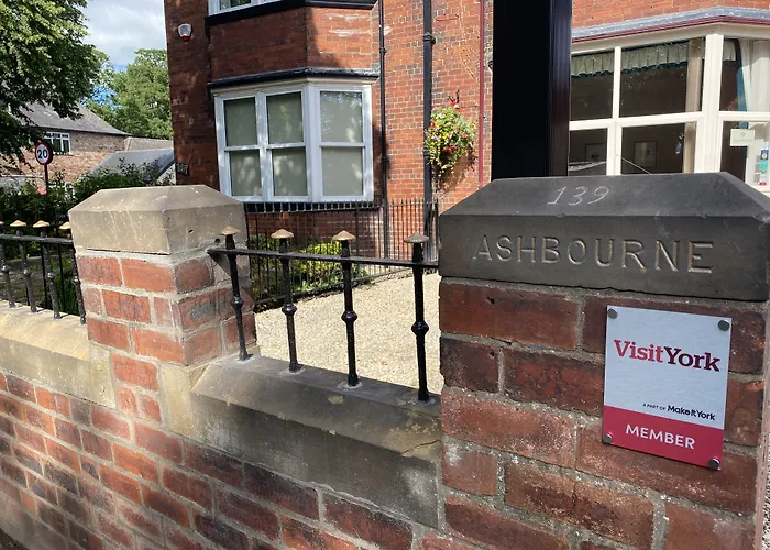 Ashbourne House Bed & Breakfast York