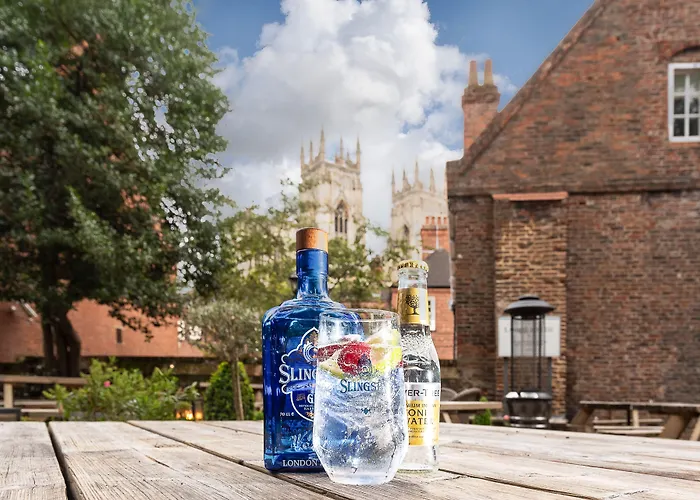 Hotels in YorkFat Badger